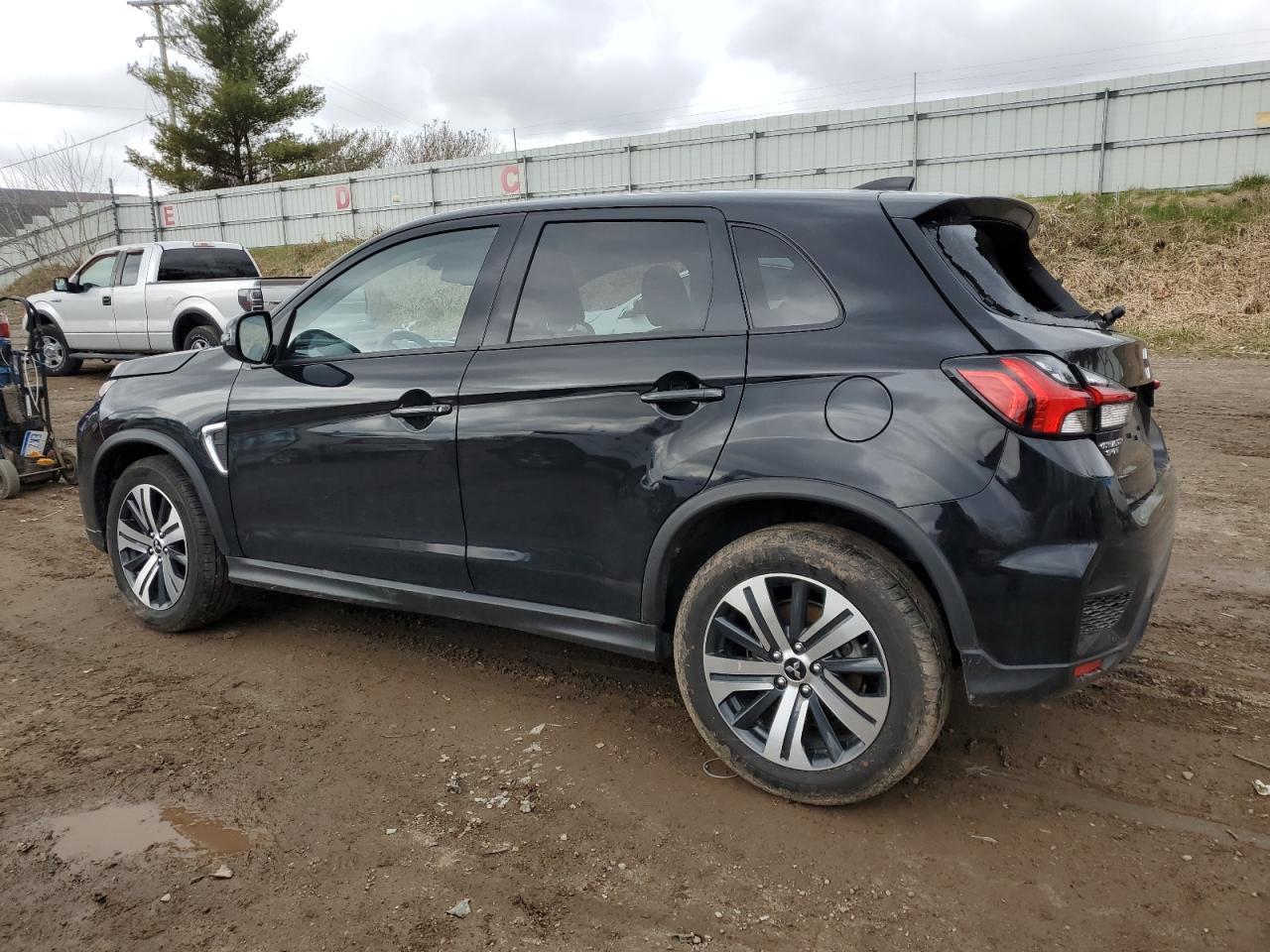 2024 MITSUBISHI outlander