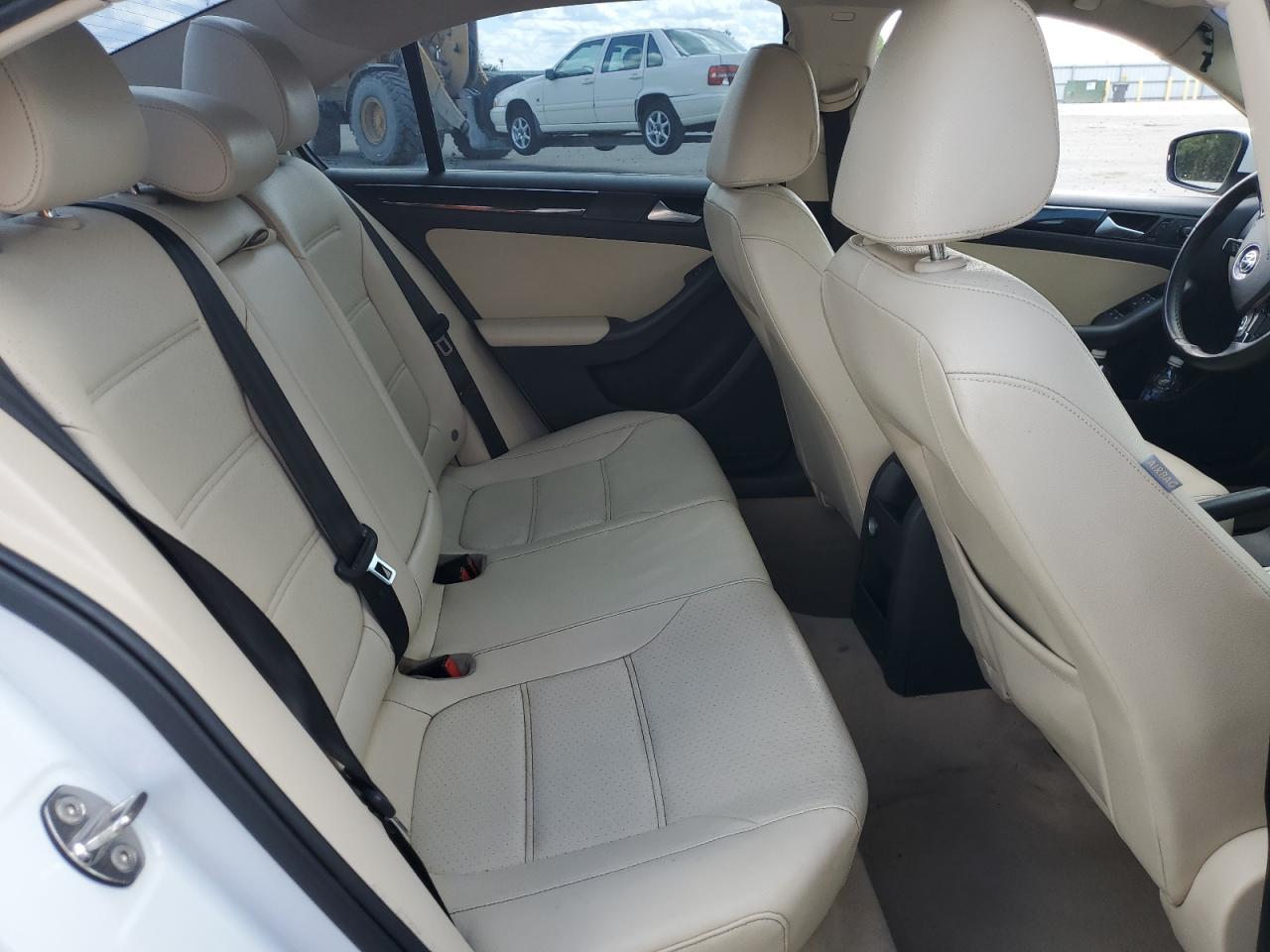 2016 VOLKSWAGEN JETTA