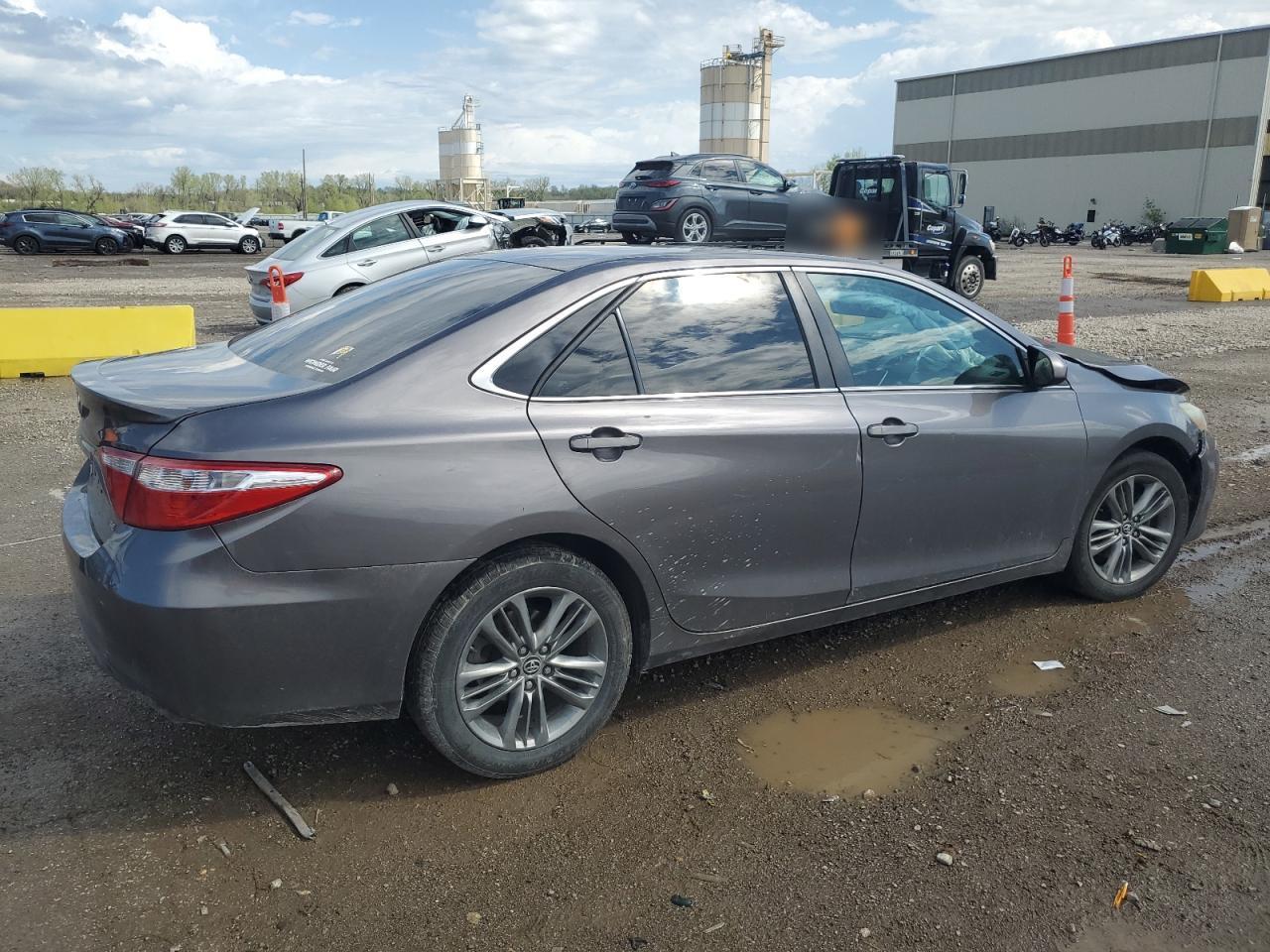 2015 TOYOTA CAMRY