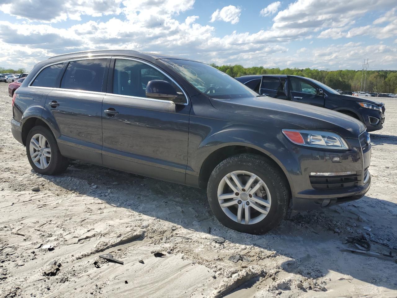 2007 AUDI Q7
