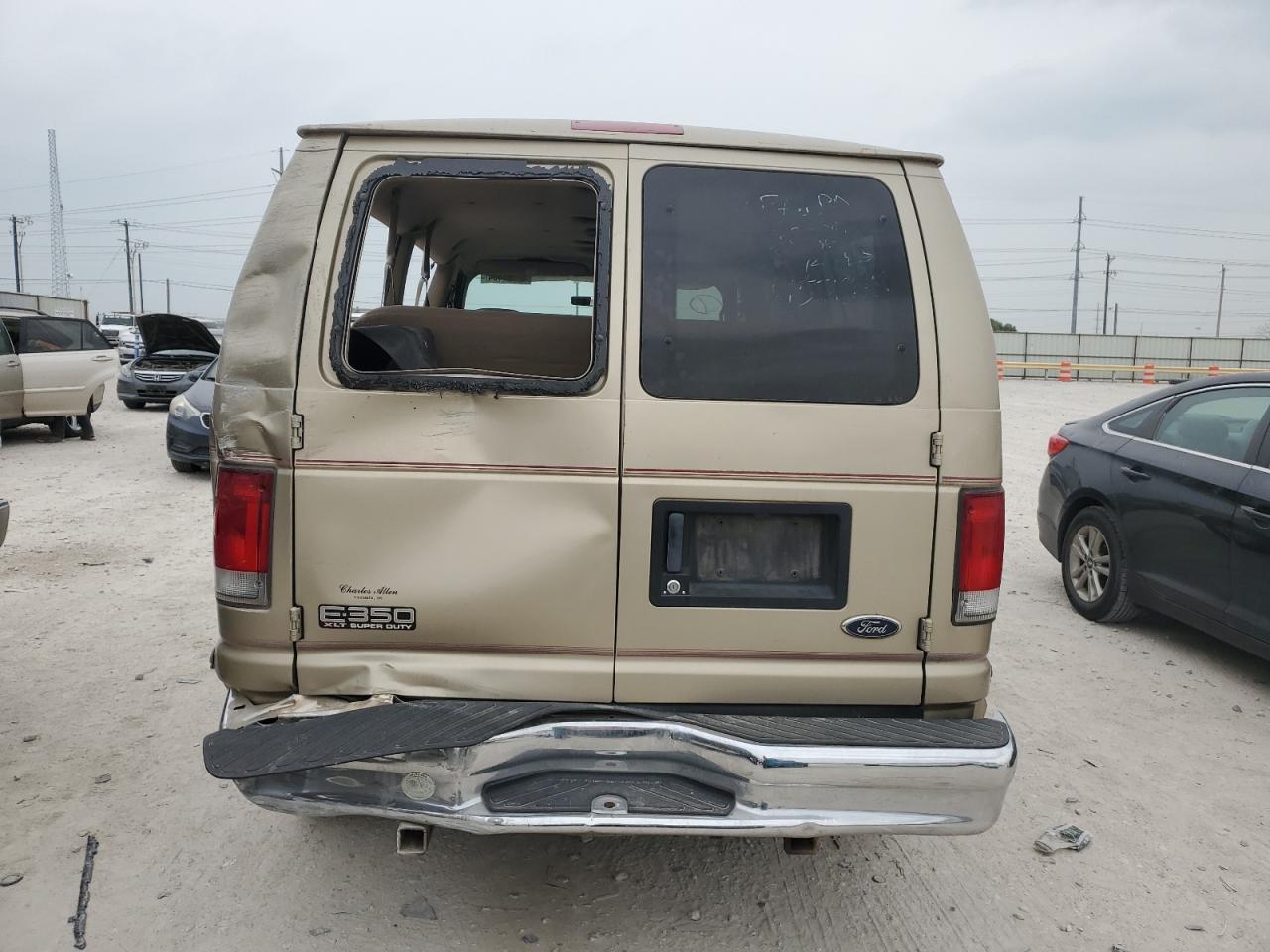 1999 FORD Econoline E350