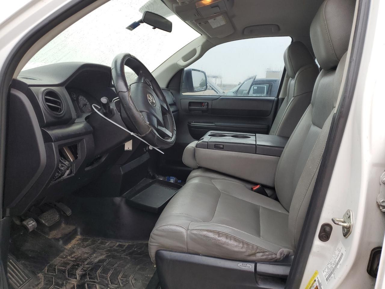 2016 TOYOTA TUNDRA