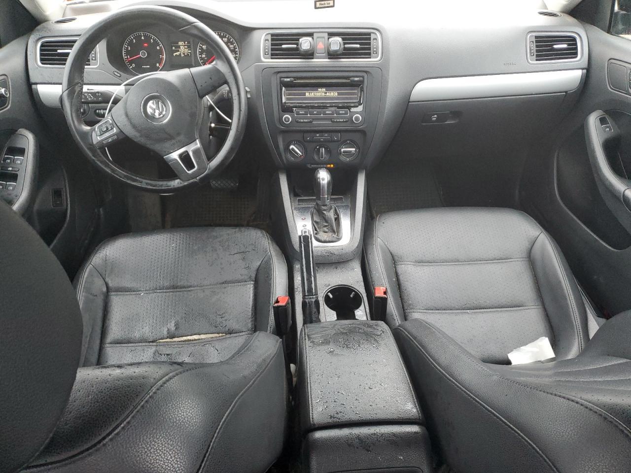 2013 VOLKSWAGEN JETTA