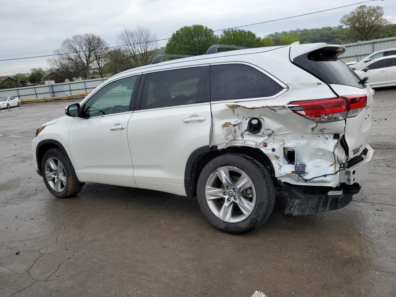 2017 TOYOTA HIGHLANDER