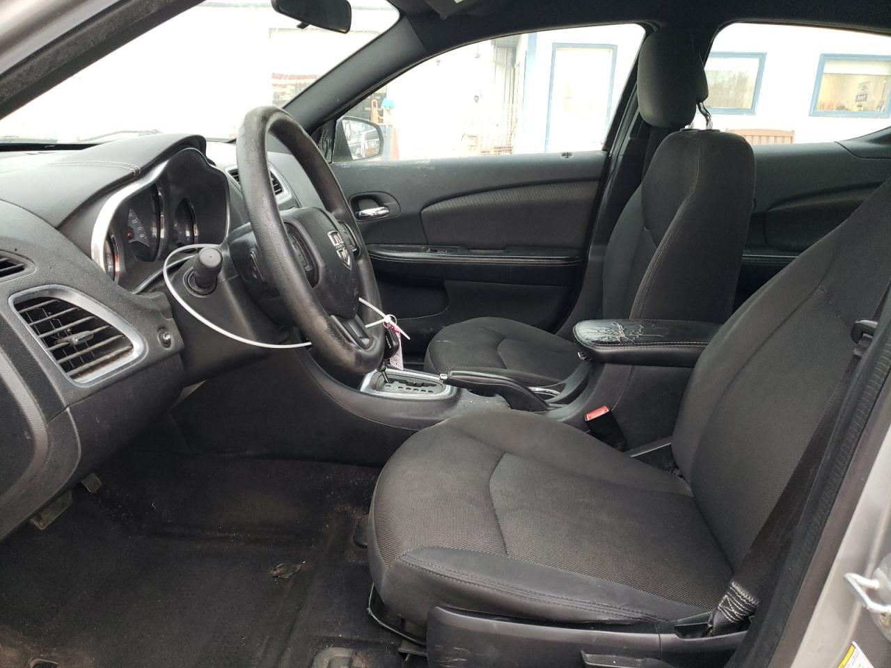 2013 DODGE Avenger