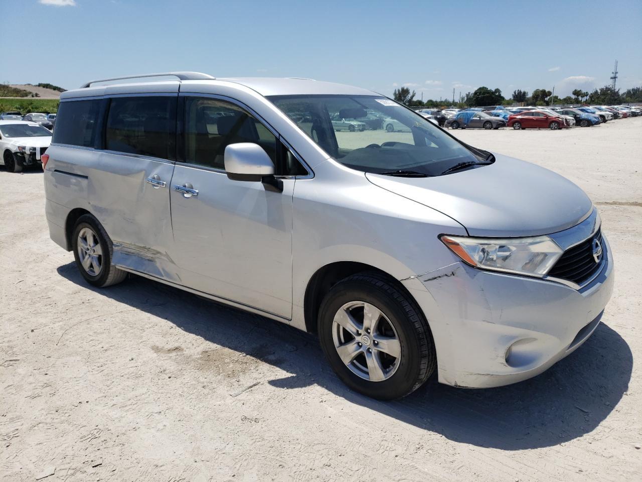 2016 NISSAN Quest