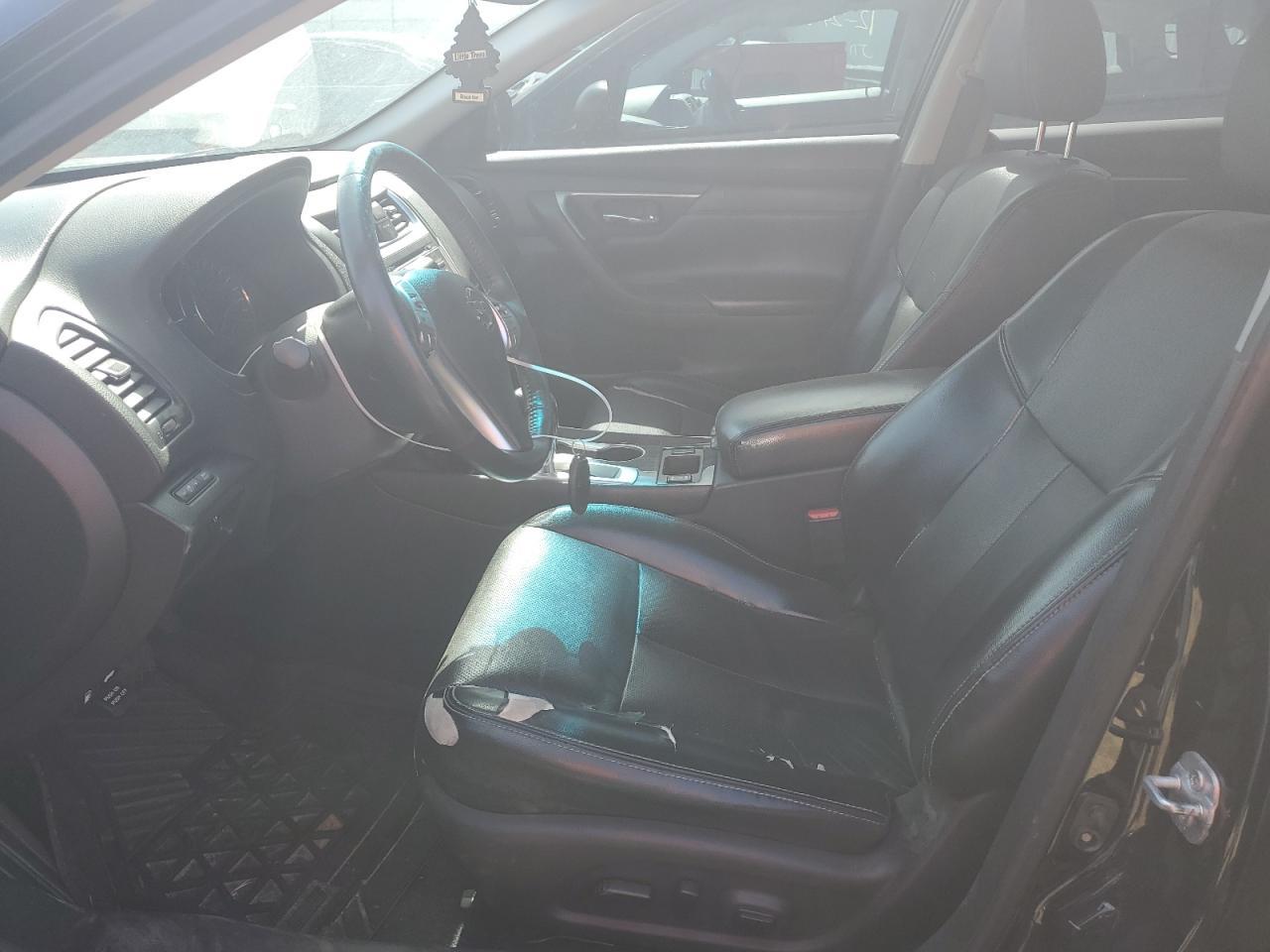 2017 NISSAN ALTIMA