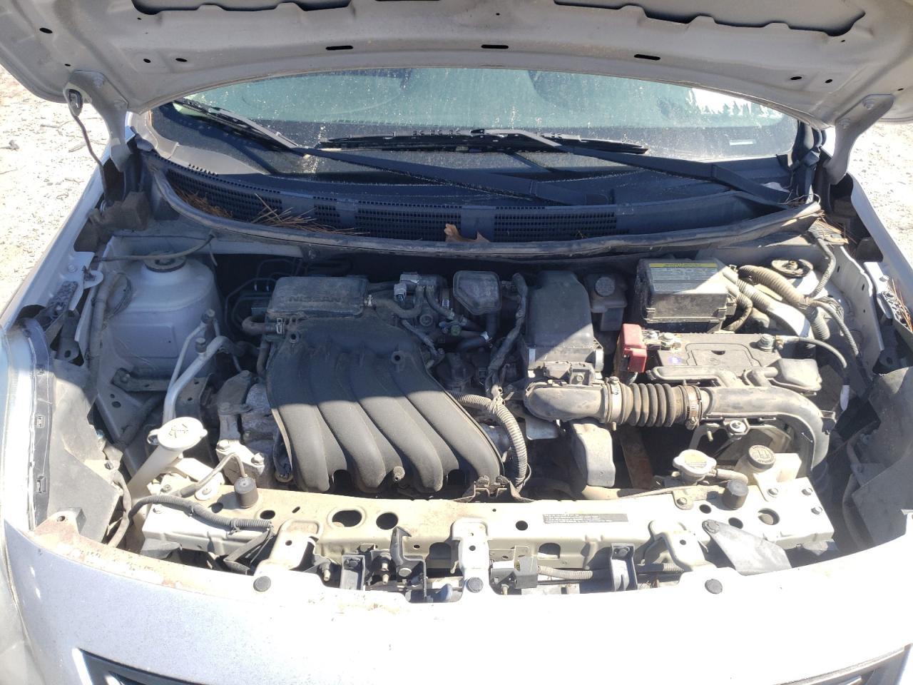 2013 NISSAN VERSA