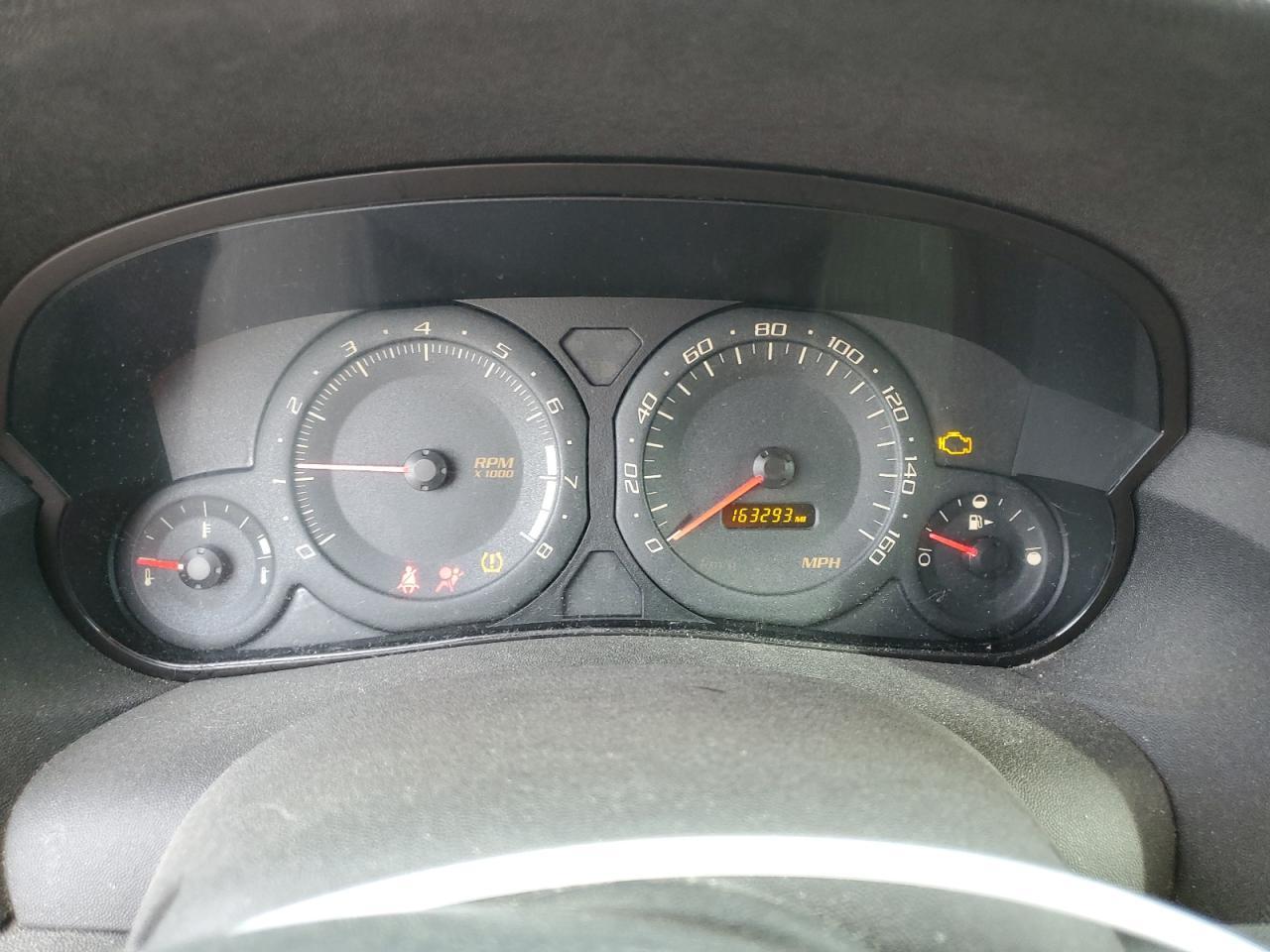 2004 CADILLAC SRX