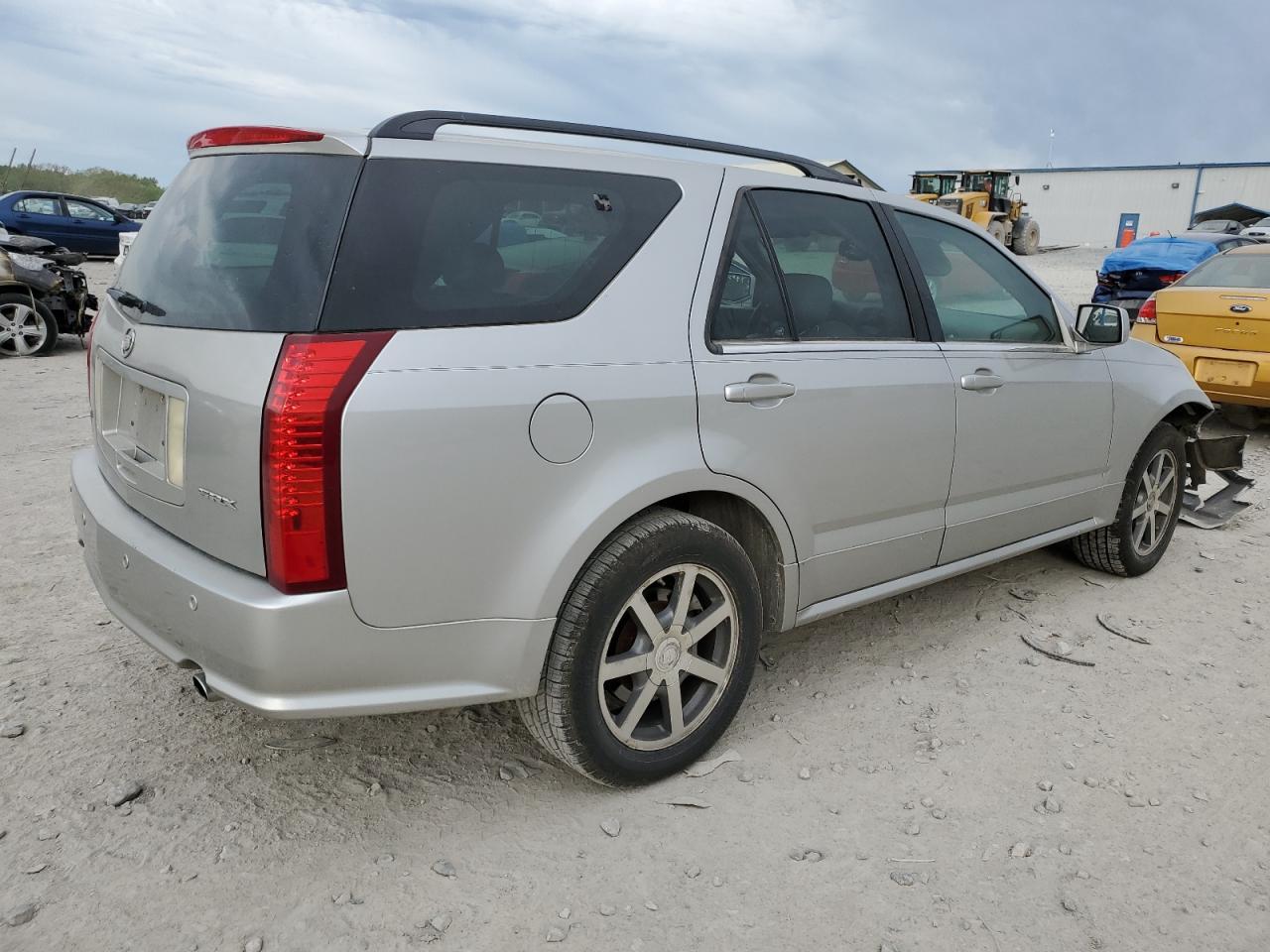 2004 CADILLAC SRX