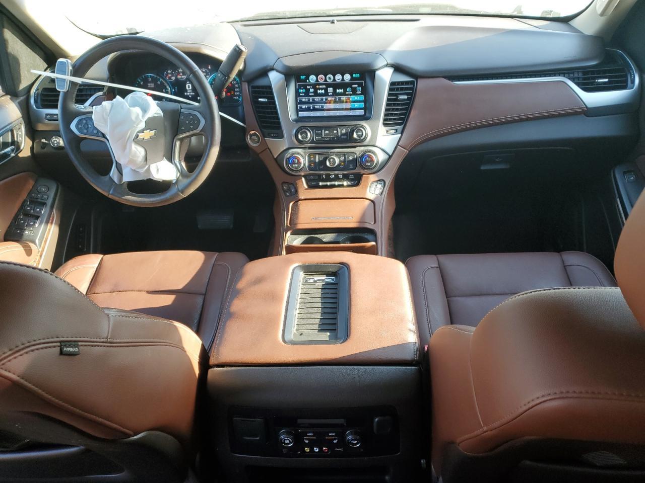 2016 CHEVROLET Suburban