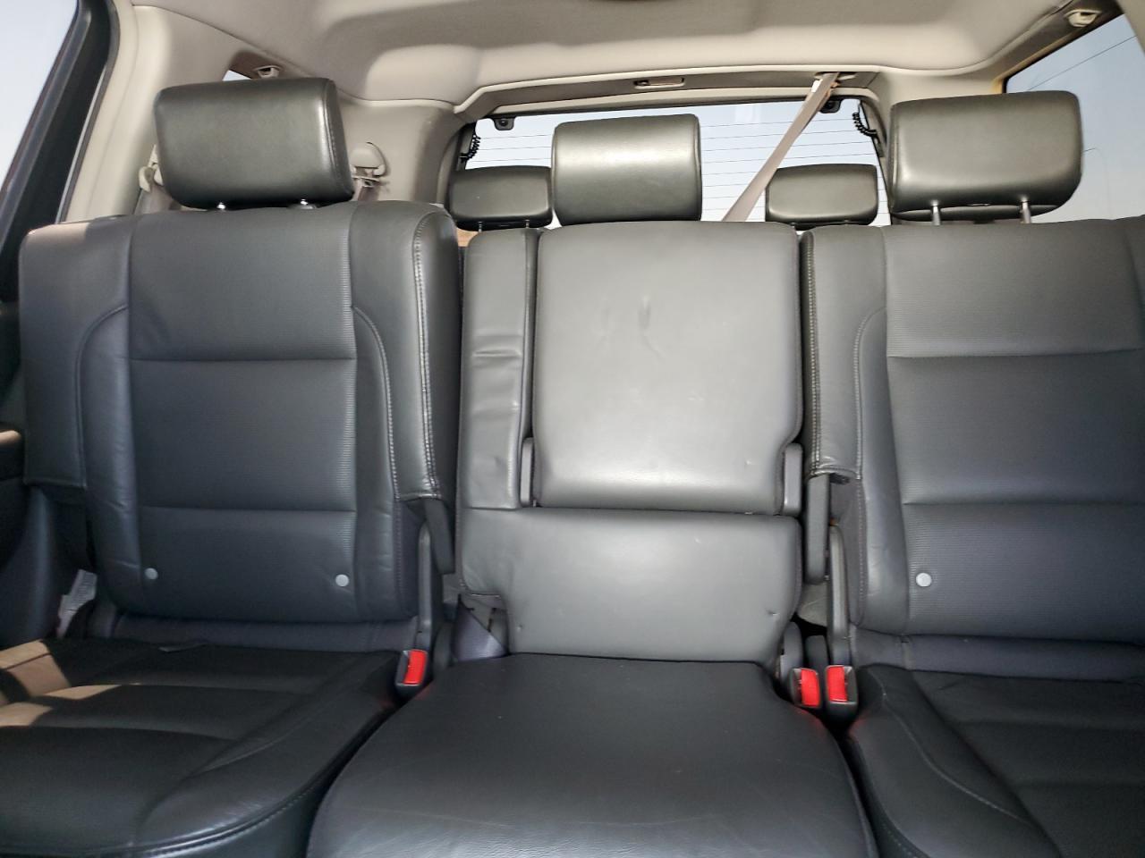 2005 NISSAN Armada