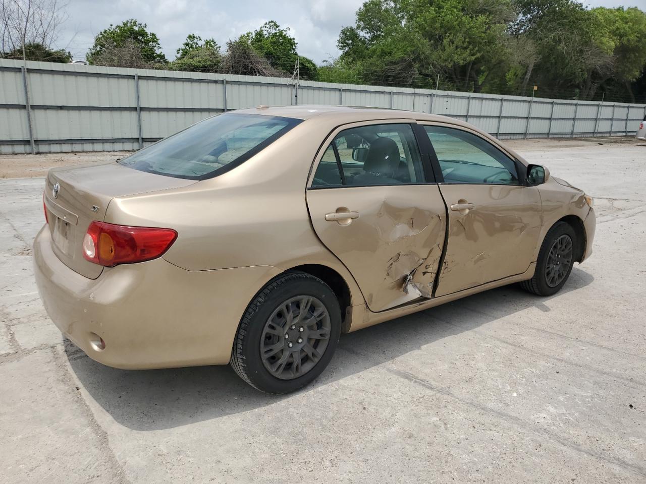 2010 TOYOTA COROLLA