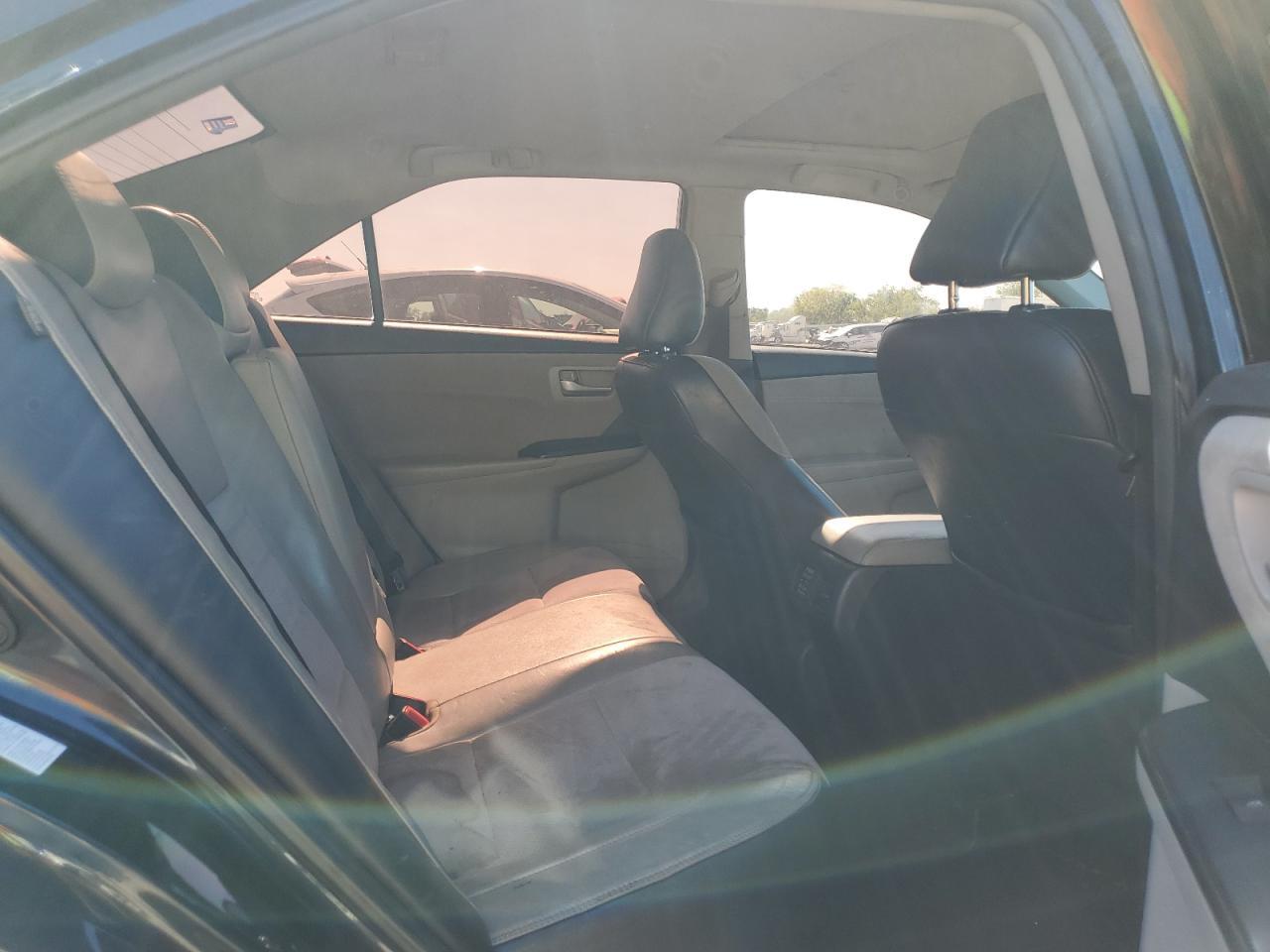 2015 TOYOTA CAMRY