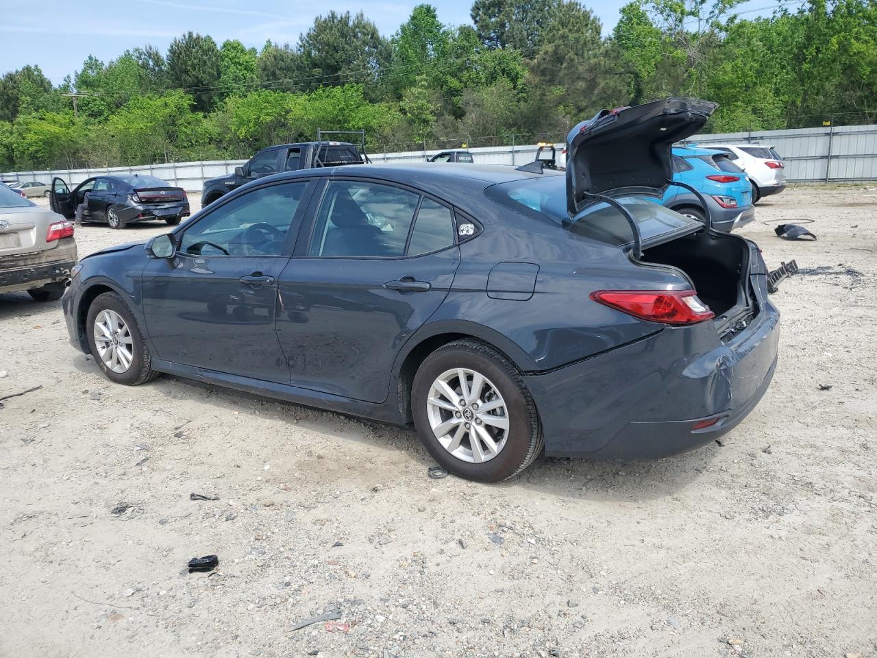 2025 TOYOTA CAMRY