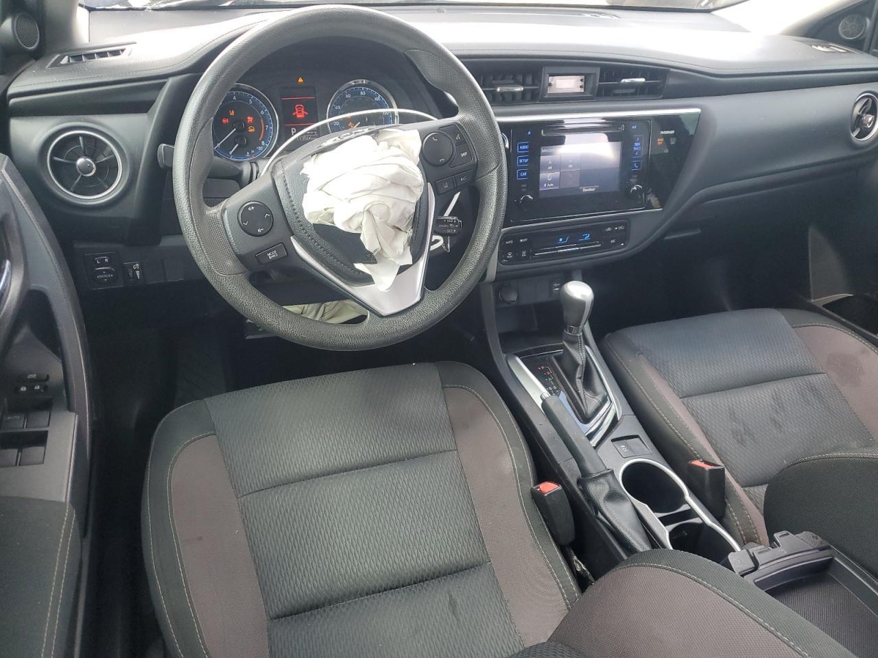 2017 TOYOTA COROLLA