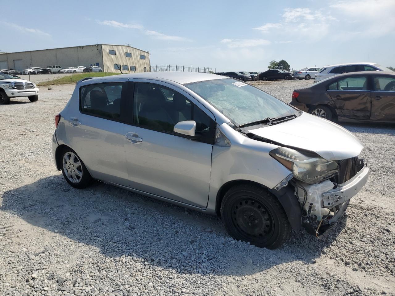 2016 TOYOTA YARIS