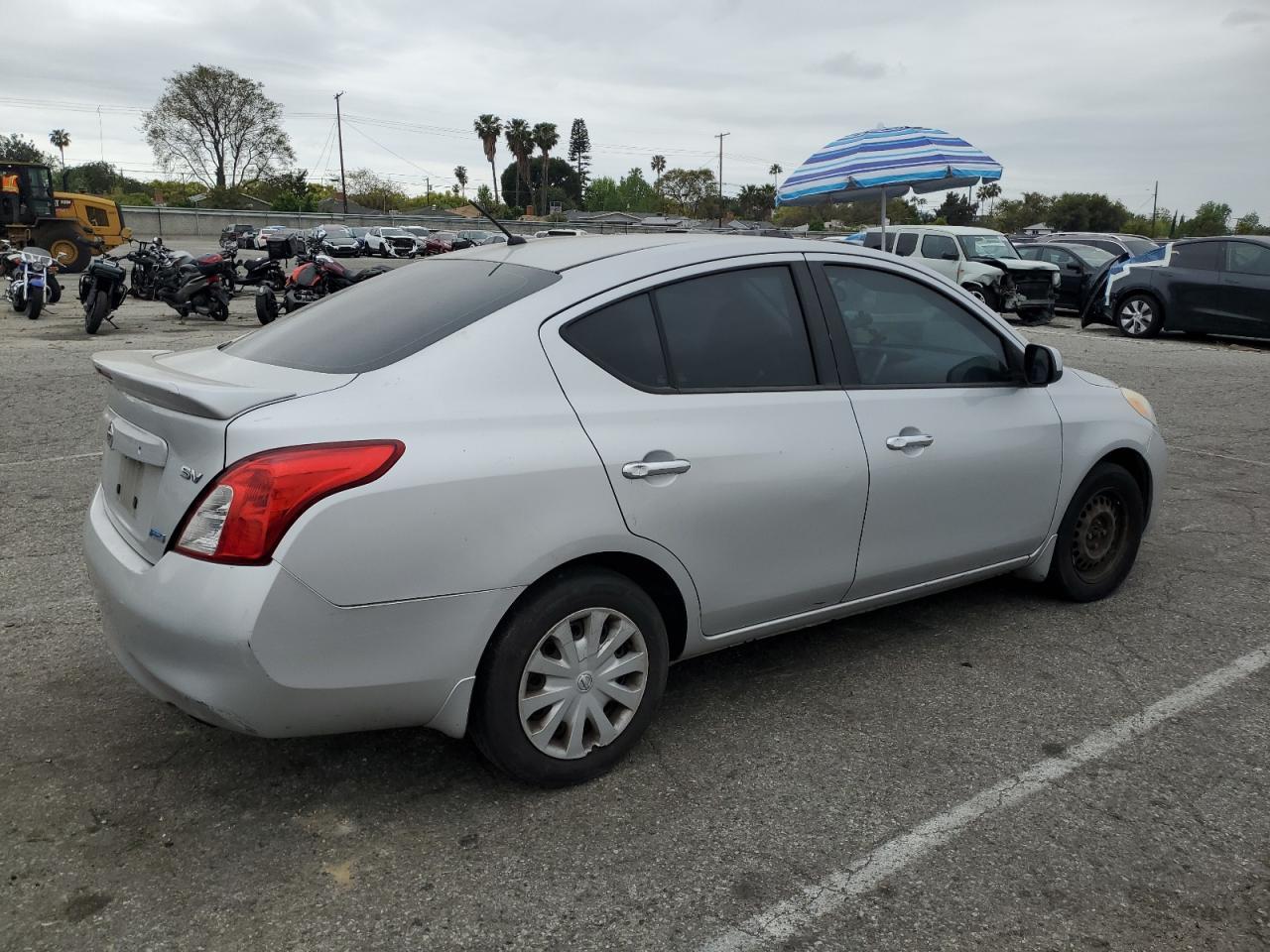 2013 NISSAN VERSA
