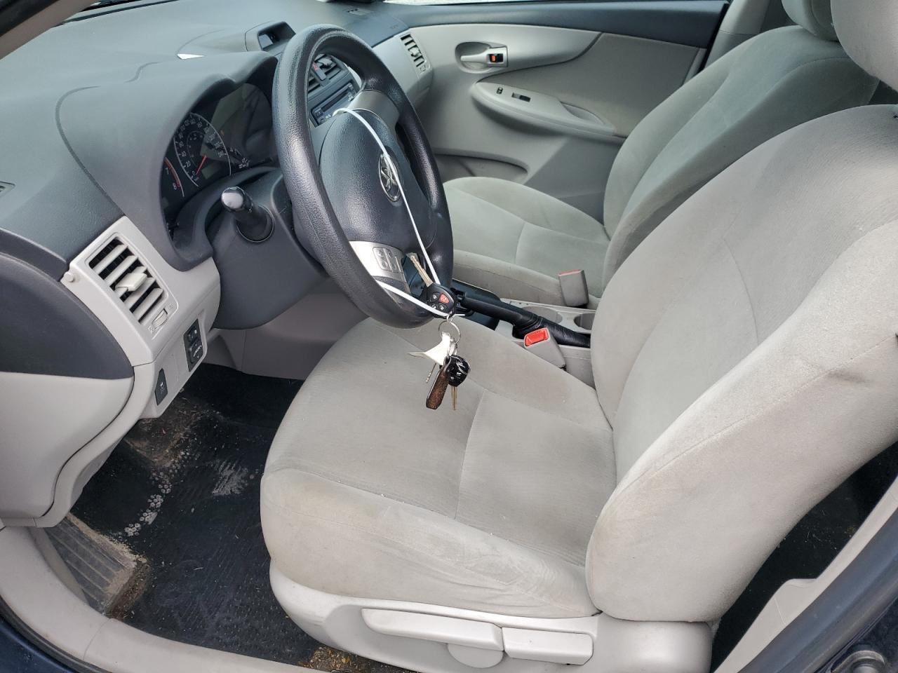 2013 TOYOTA COROLLA