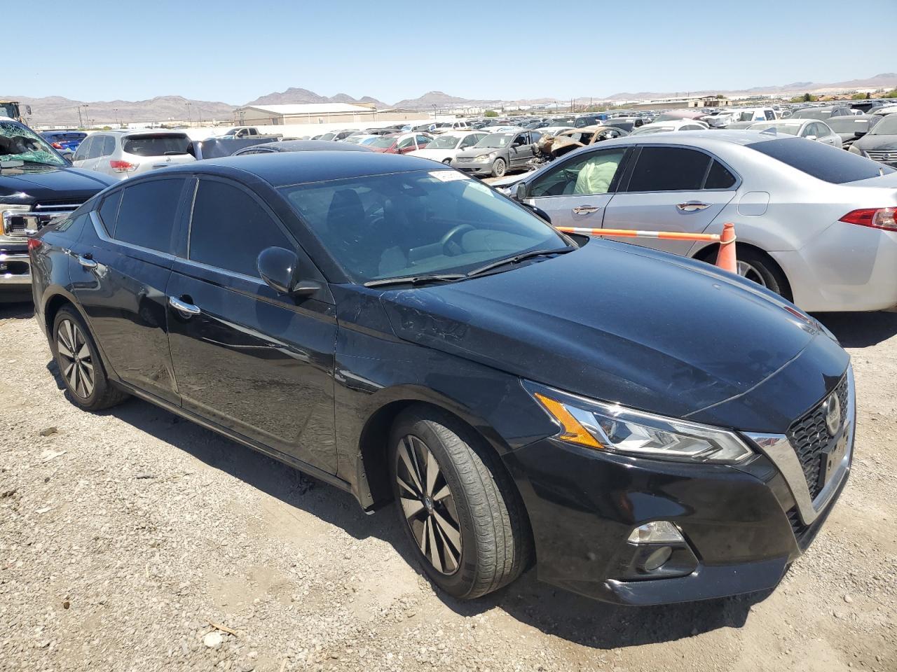 2022 NISSAN ALTIMA
