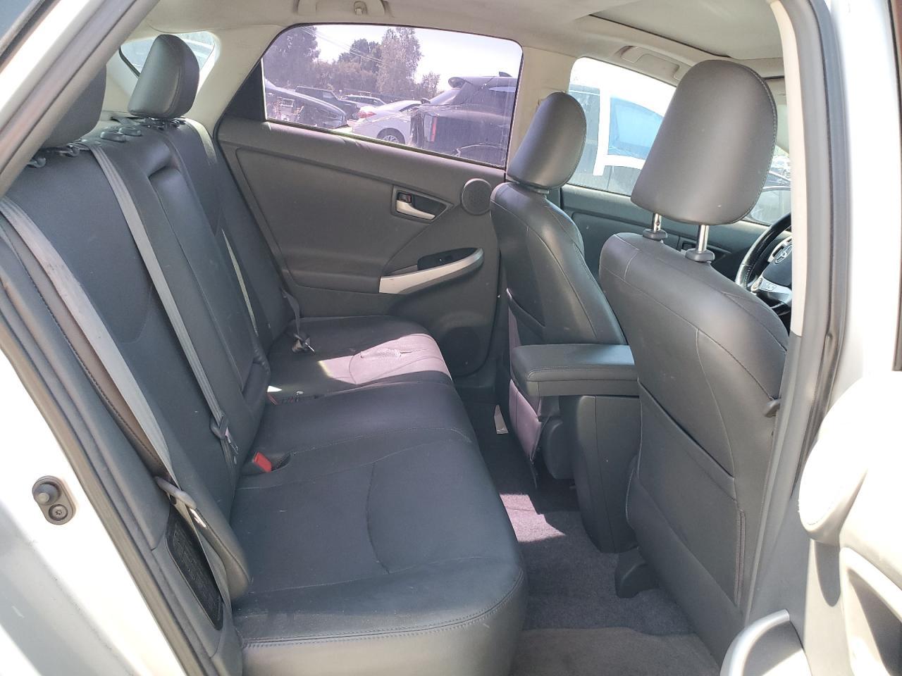 2010 TOYOTA PRIUS