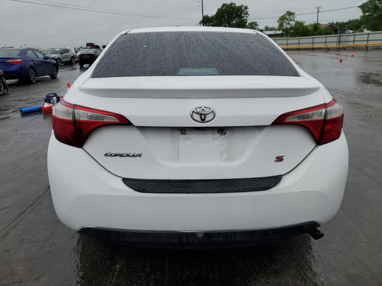 2016 TOYOTA COROLLA