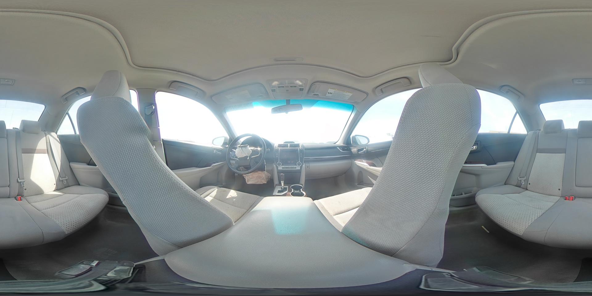 2014 TOYOTA CAMRY