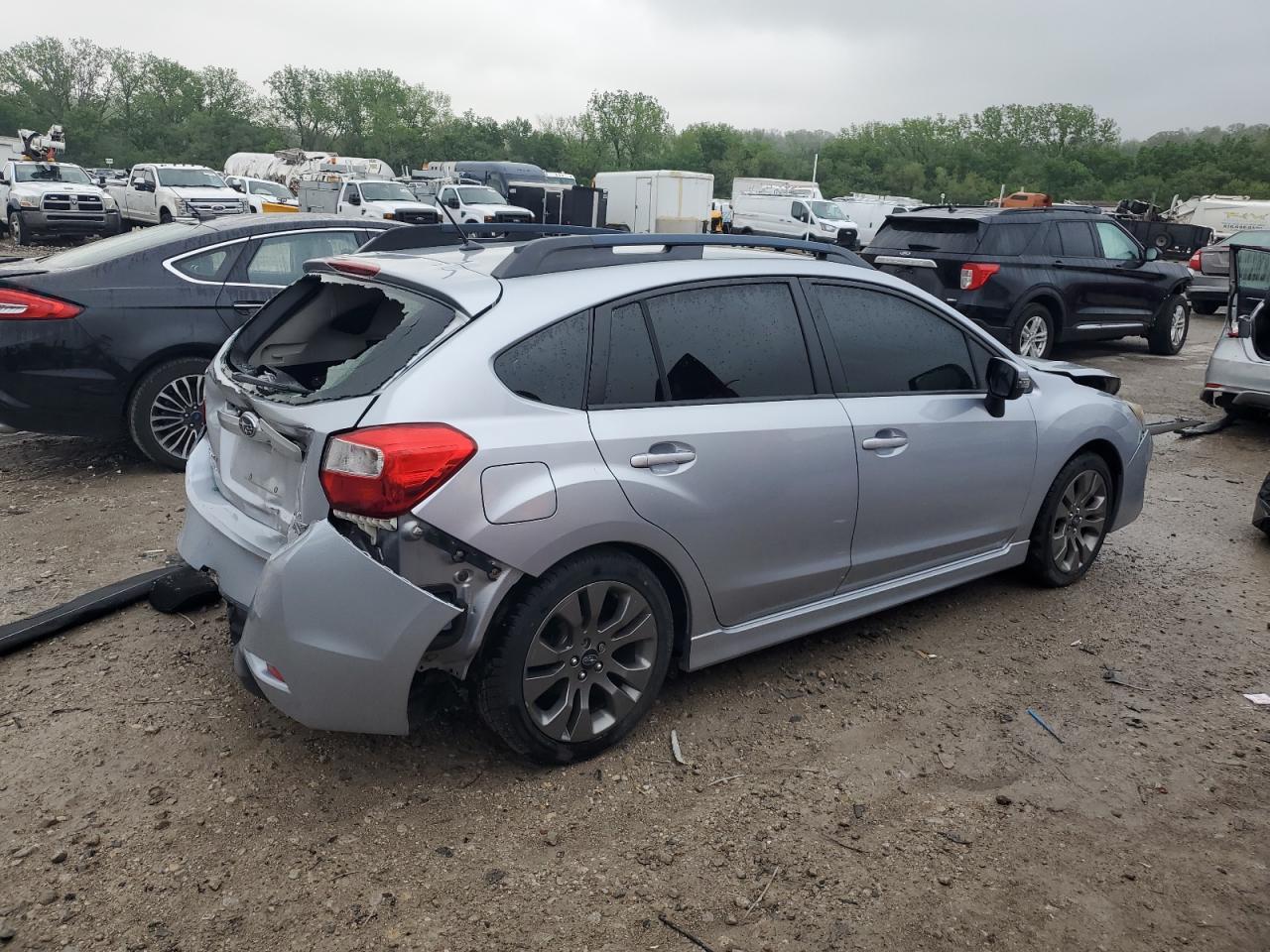 2015 SUBARU IMPREZA