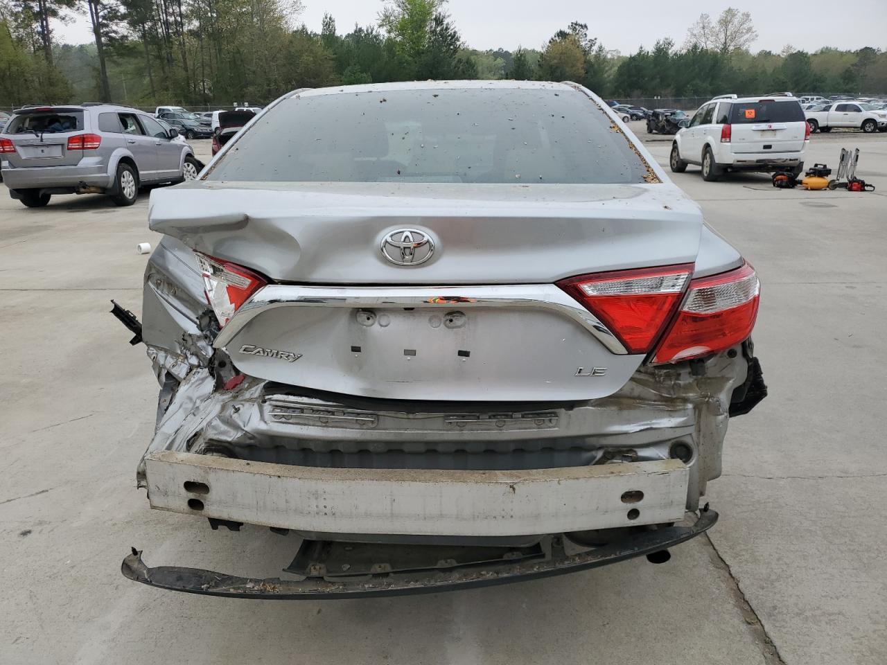 2015 TOYOTA CAMRY