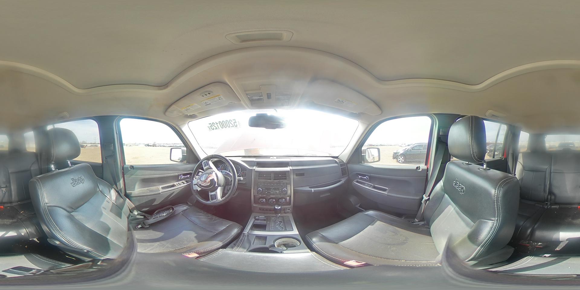 2012 JEEP Liberty