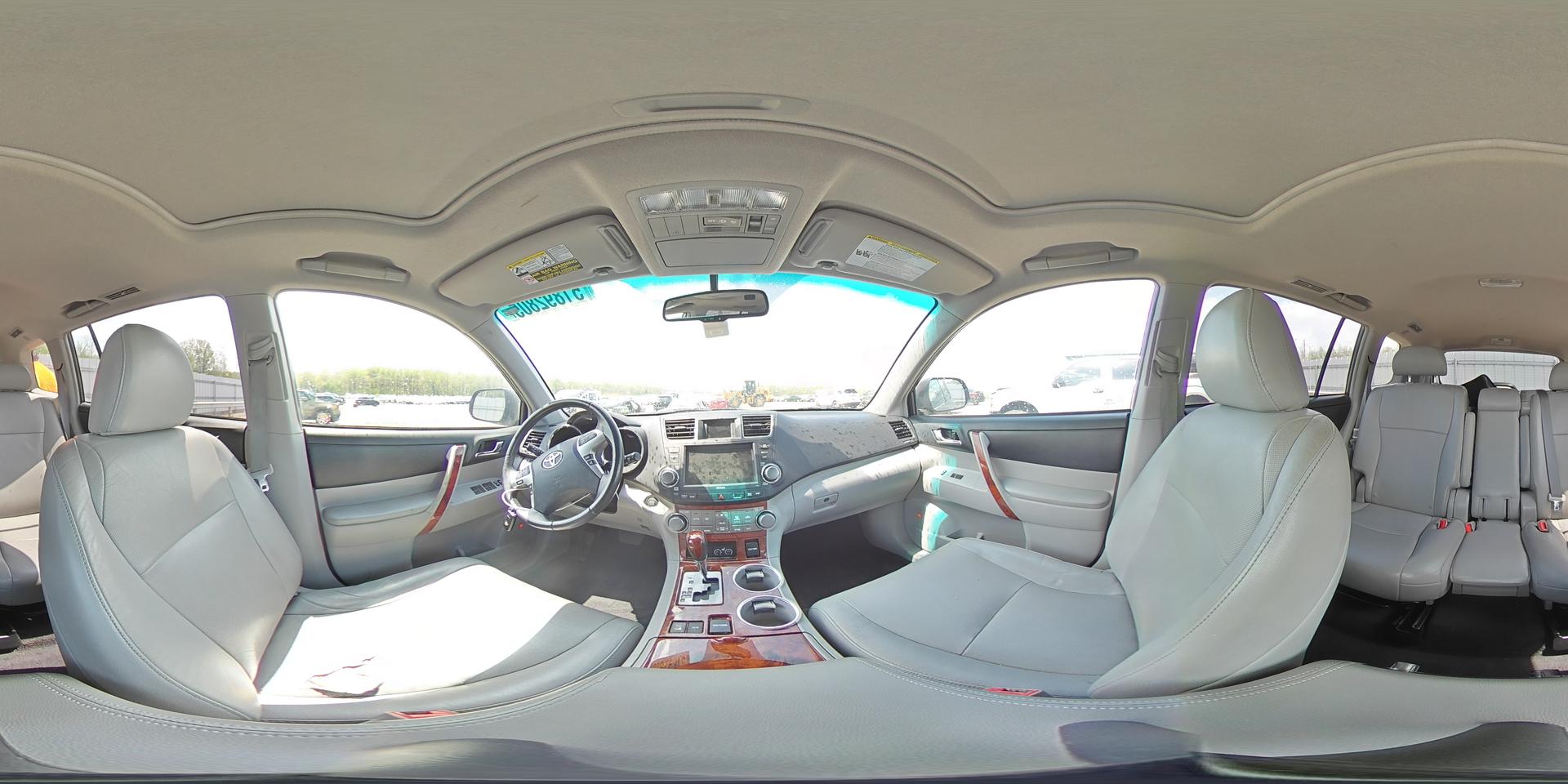 2012 TOYOTA HIGHLANDER