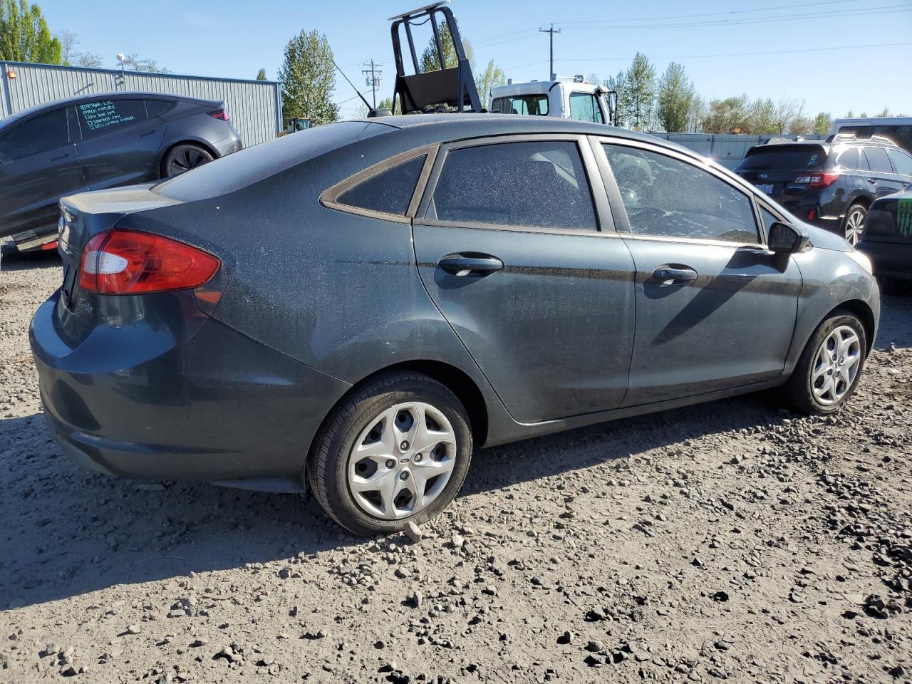 2011 FORD Fiesta