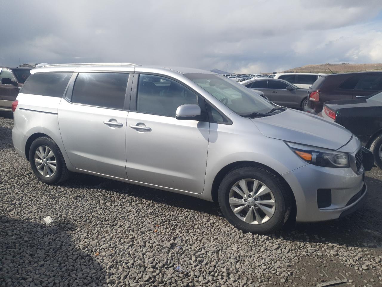 2015 KIA SEDONA