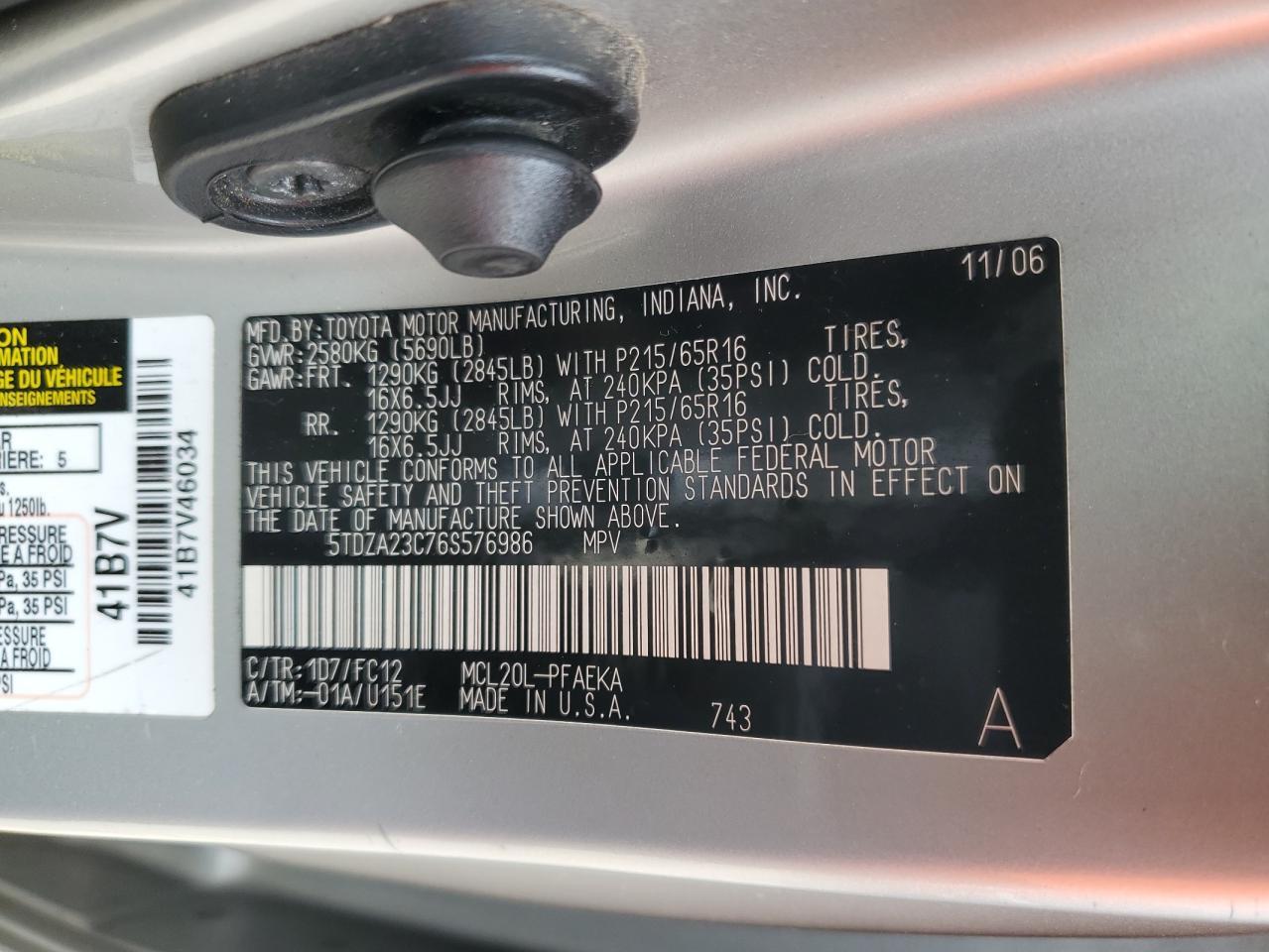 2006 TOYOTA SIENNA