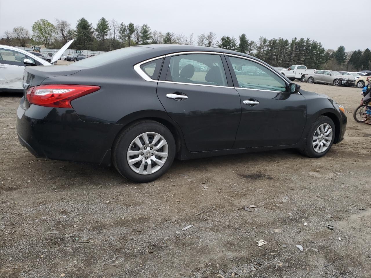 2017 NISSAN ALTIMA