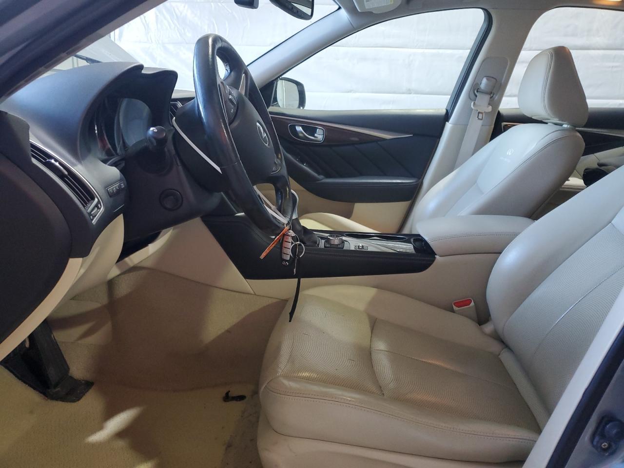 2014 INFINITI Q50