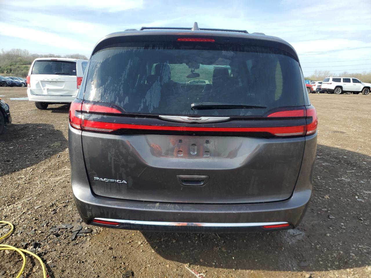 2022 CHRYSLER Pacifica