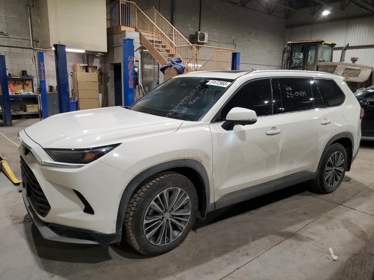 2024 TOYOTA HIGHLANDER