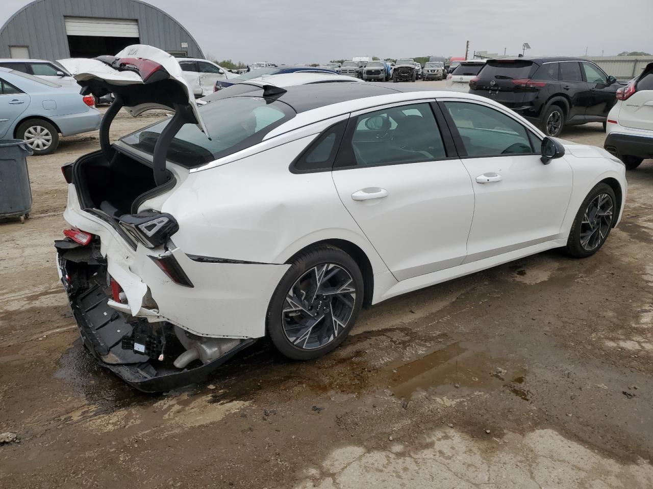 2025 KIA K5