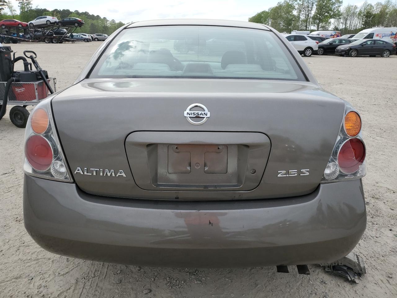 2003 NISSAN ALTIMA