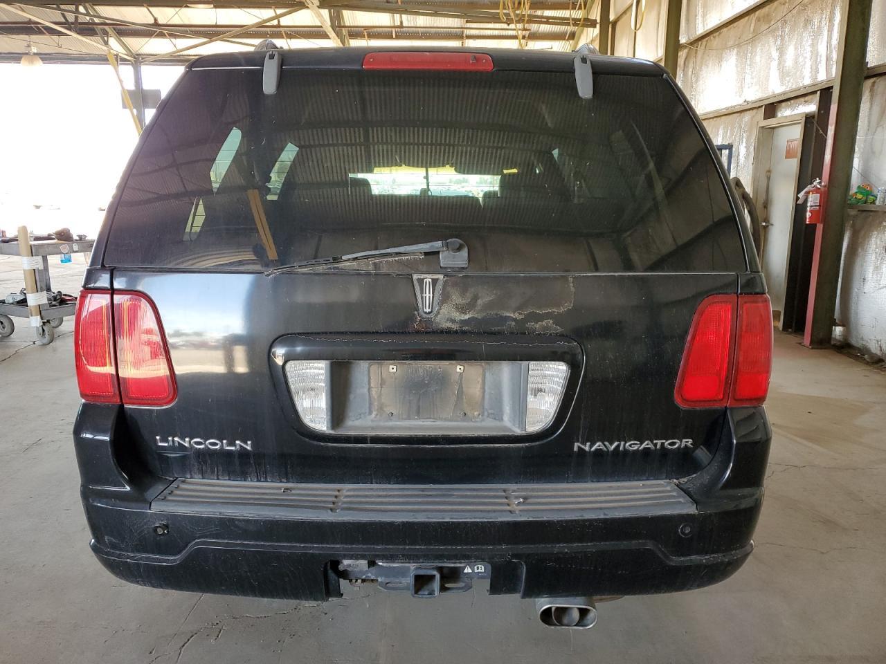 2004 LINCOLN Navigator