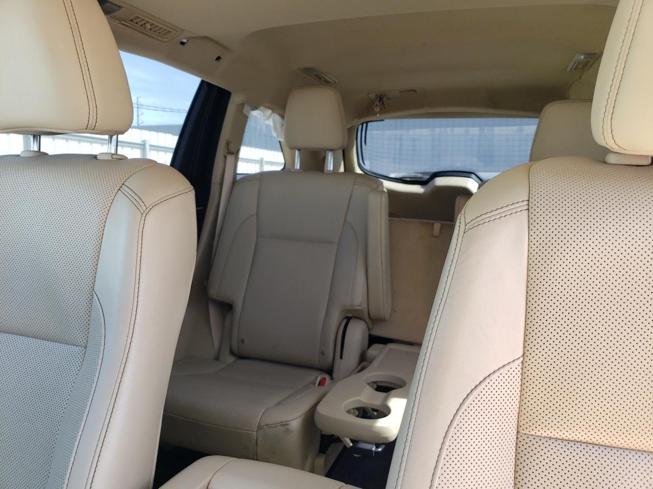 2015 TOYOTA HIGHLANDER