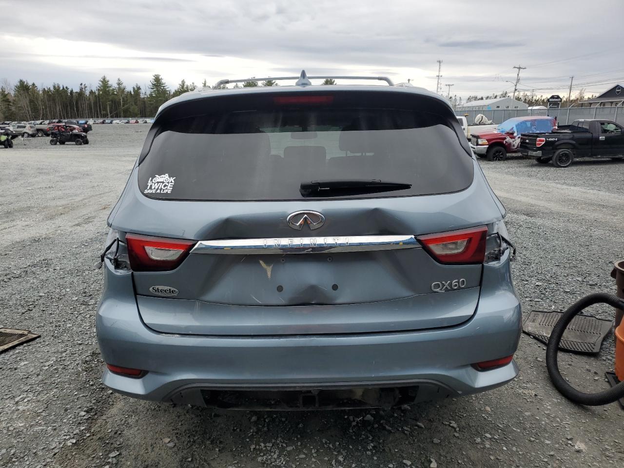 2017 INFINITI QX60