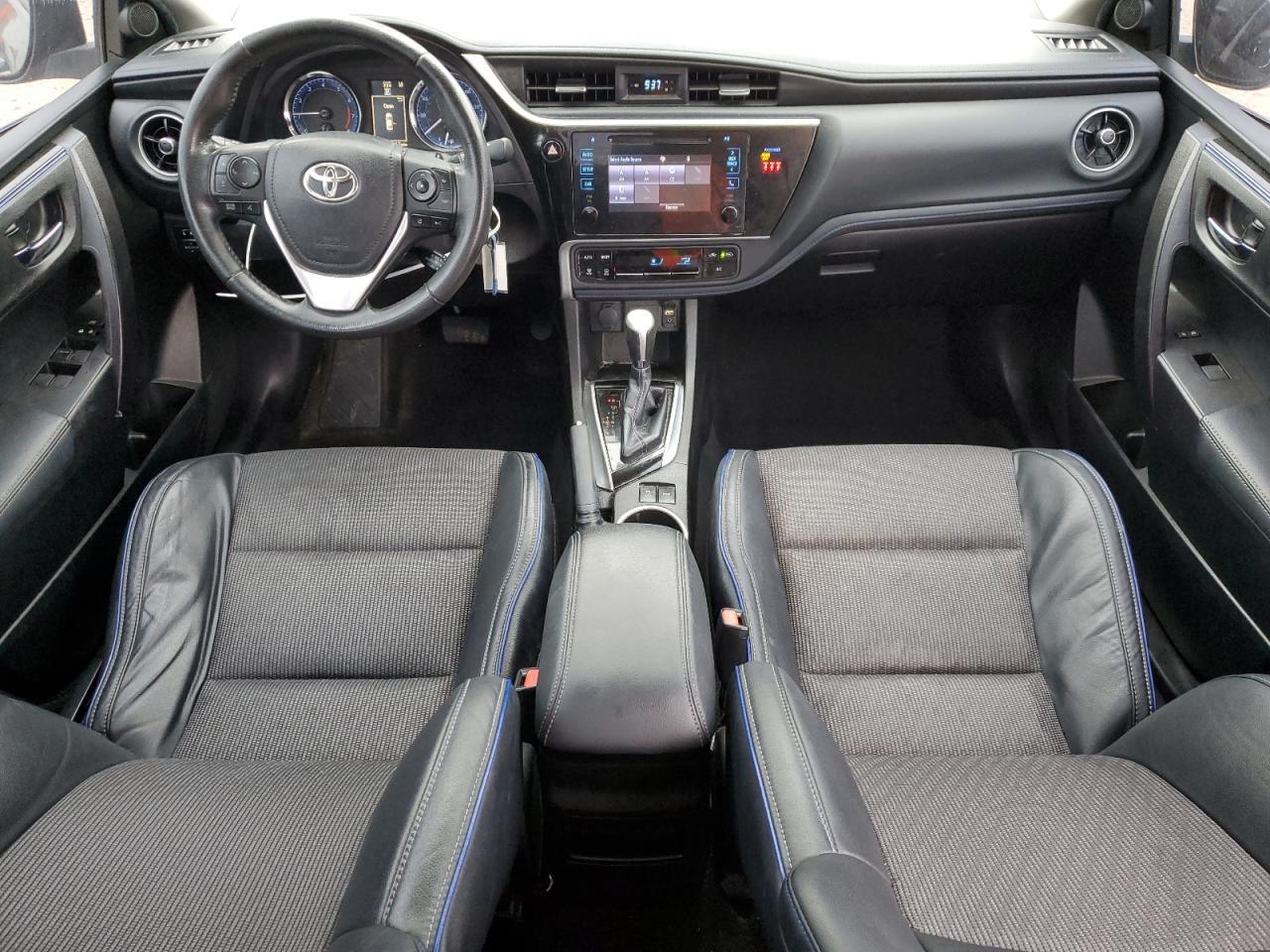 2019 TOYOTA COROLLA