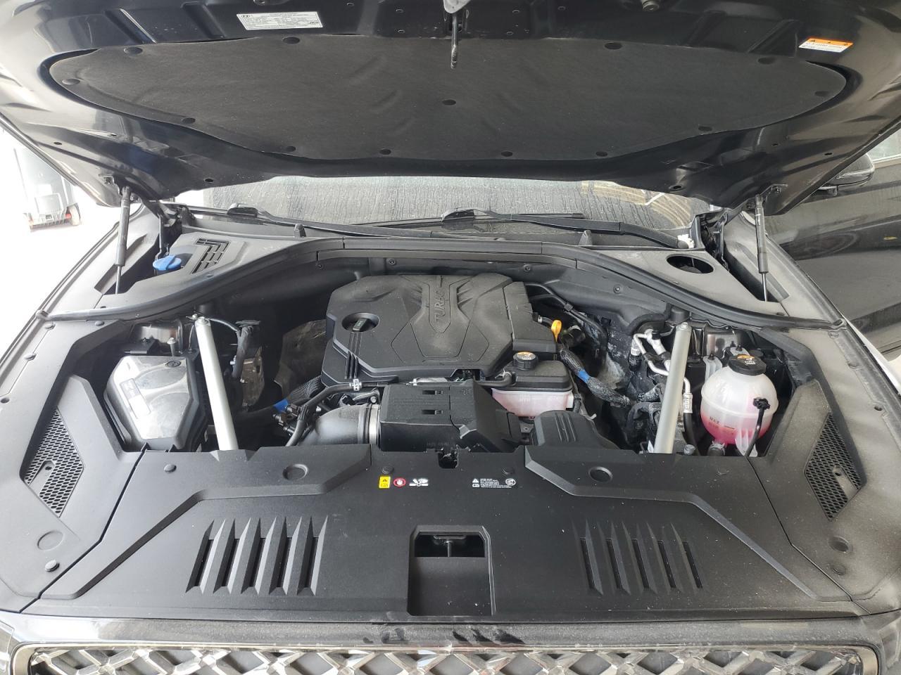2022 GENESIS GV70