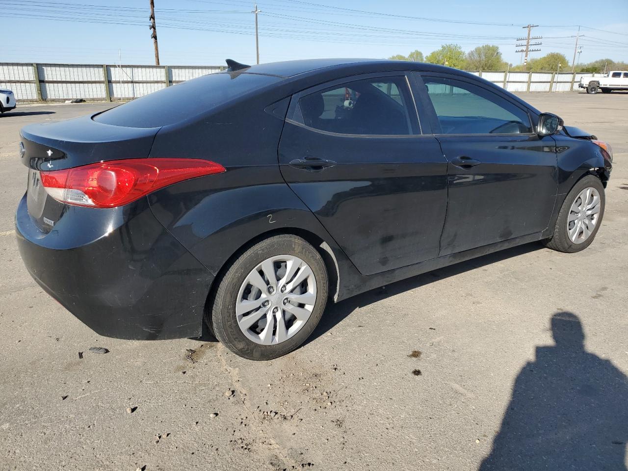 2012 HYUNDAI ELANTRA