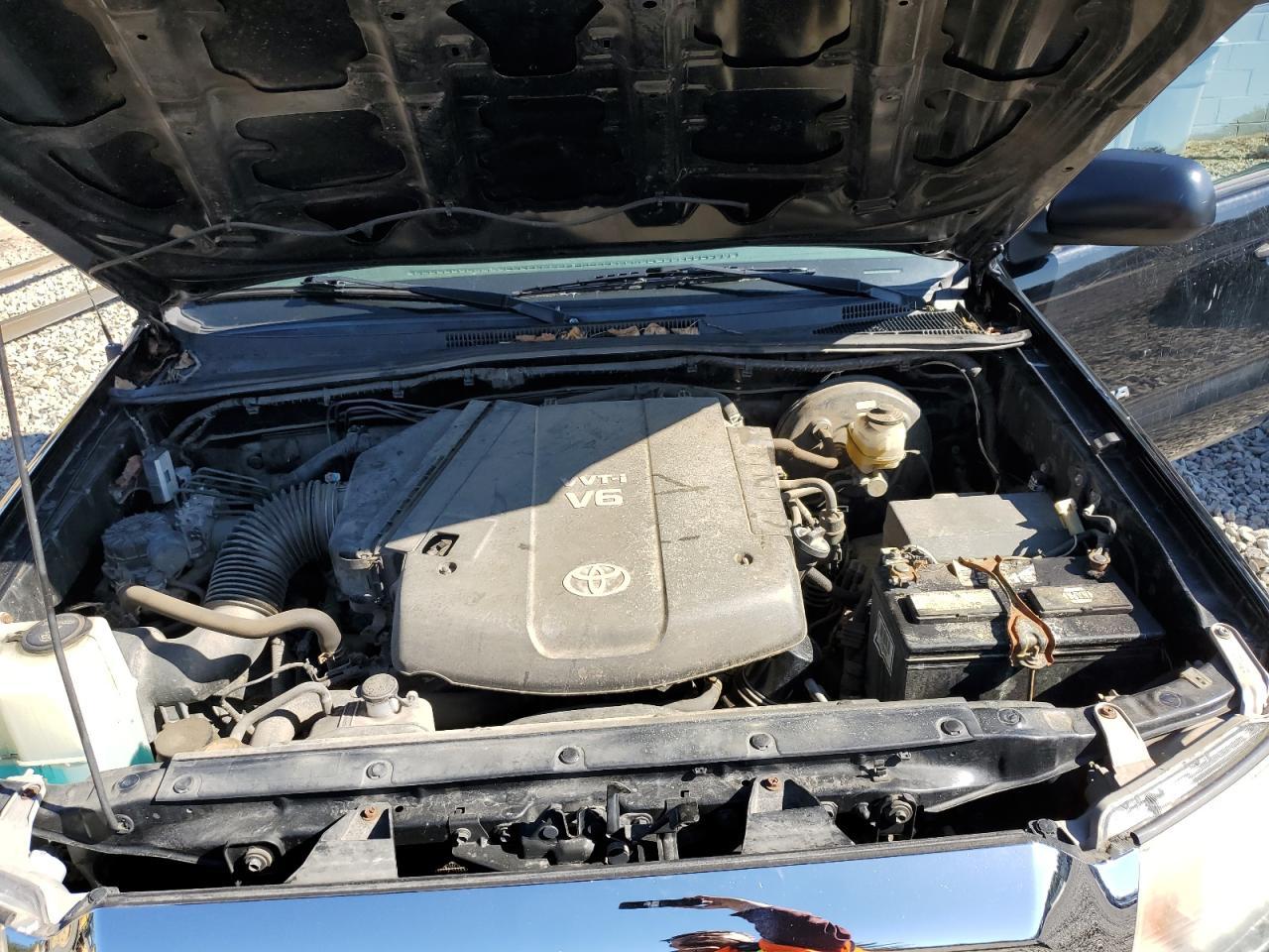 2012 TOYOTA TACOMA