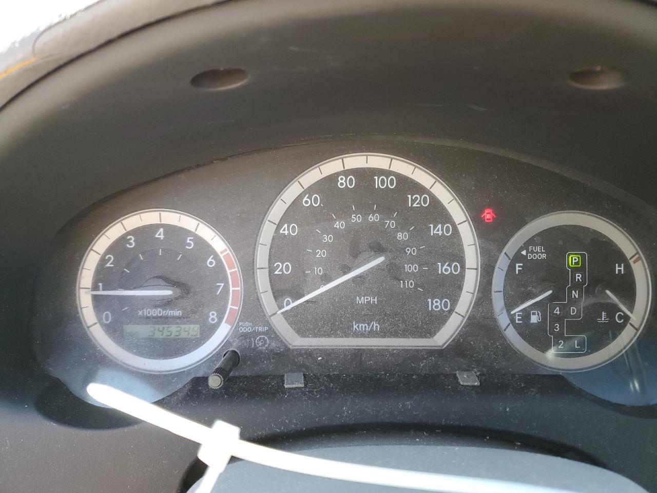 2004 TOYOTA SIENNA
