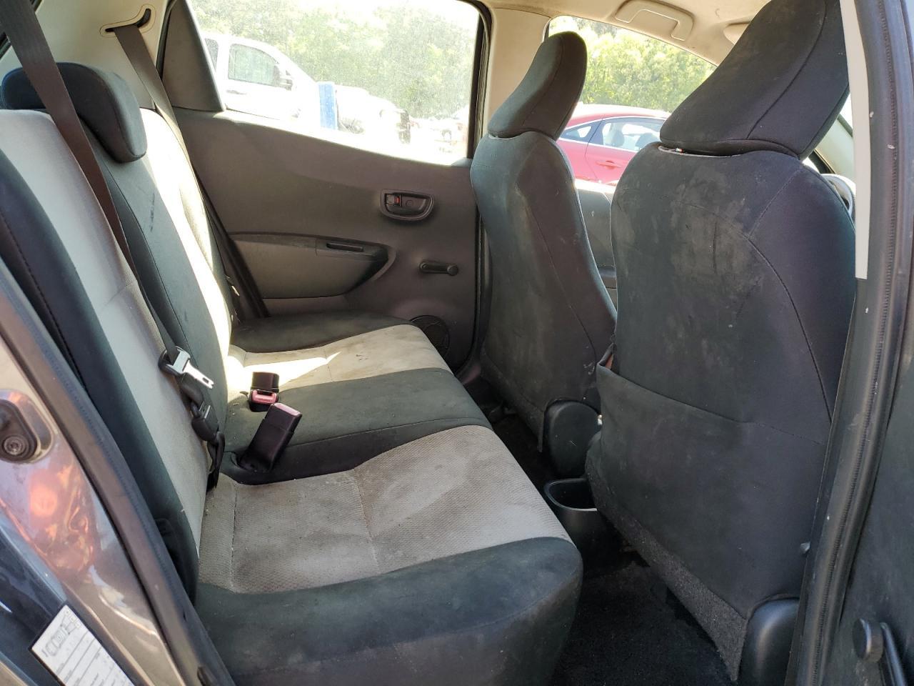 2012 TOYOTA YARIS