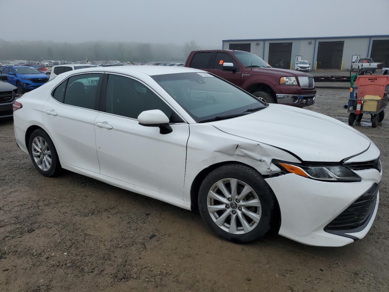 2018 TOYOTA CAMRY